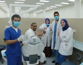 “College of Dentistry” organizes a program for examination and treatment of deaf club in Riyadh.