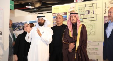 سمو الأمير عبدالعزيز بن عبدالله بن سعود يزور جامعة دار العلوم