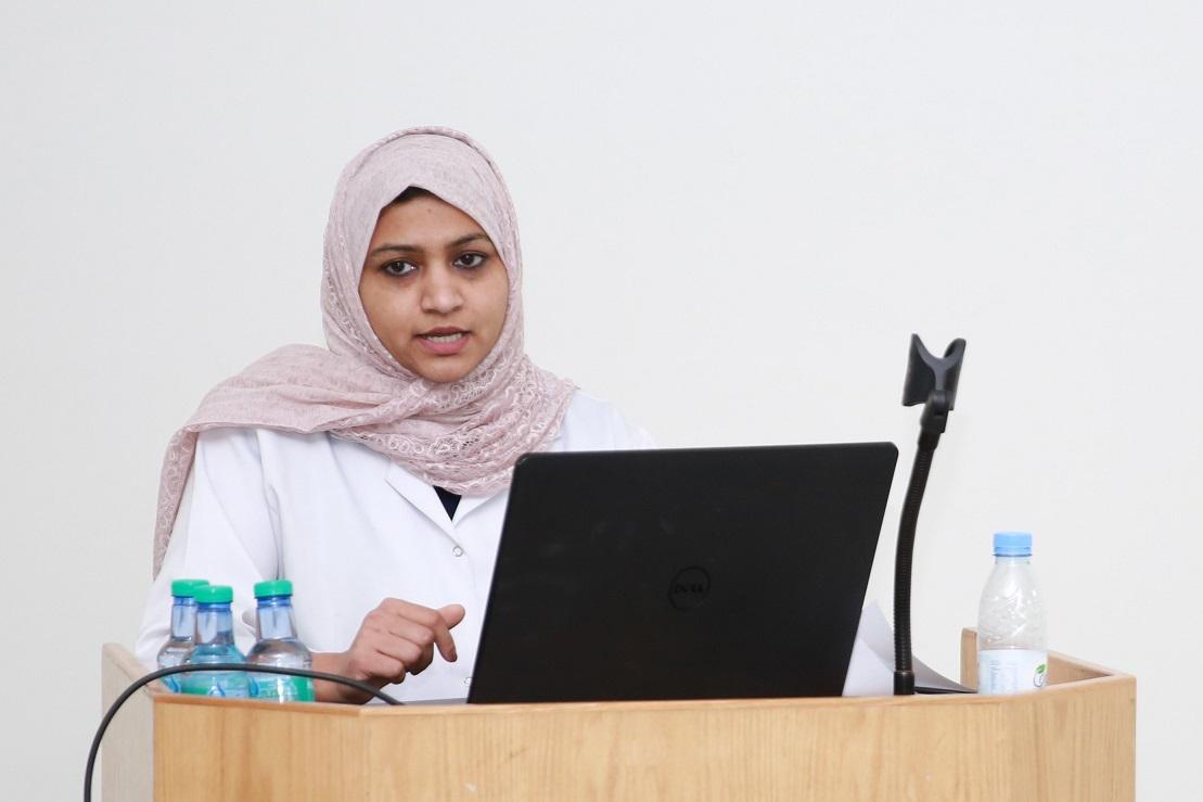 Graduate Studies and Research Concludes the “an hour of knowledge” Program with College of Dentistry