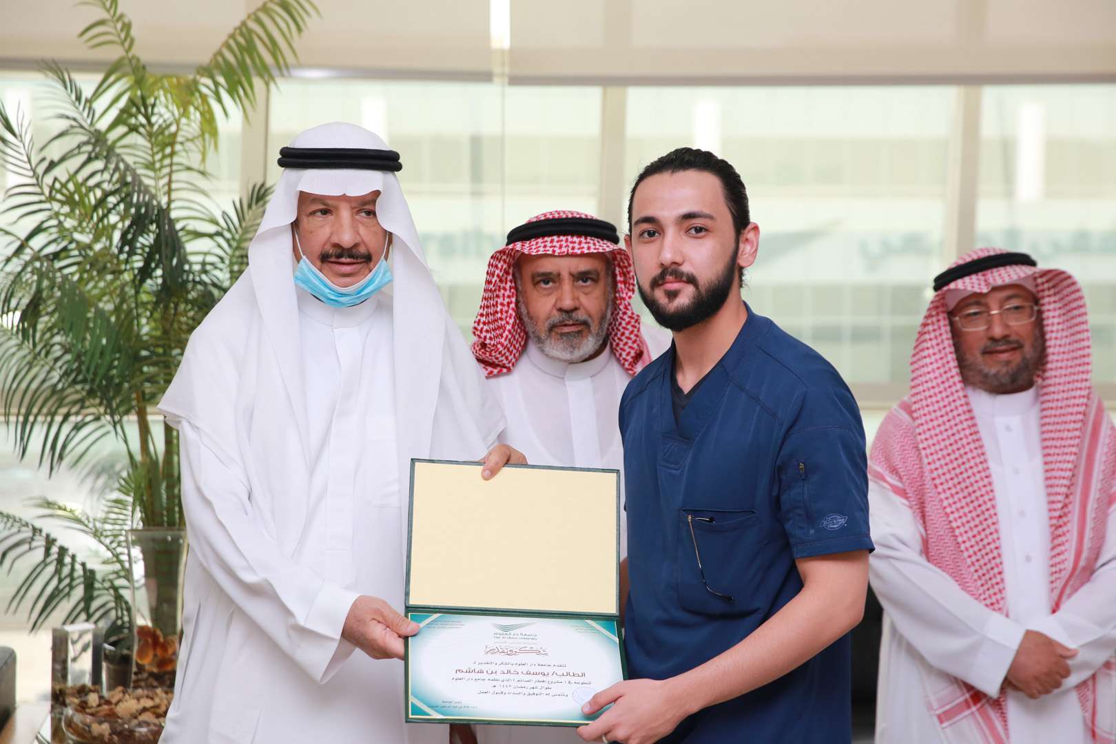HE DAU’s Rector Honors Student Participants in Iftar project at DAU’s Mosque