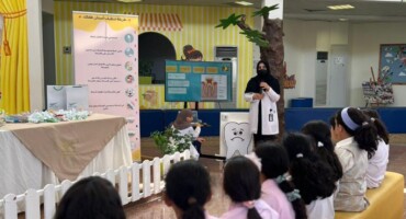 “Dentistry” organizes preventive and awareness campaigns in schools.
