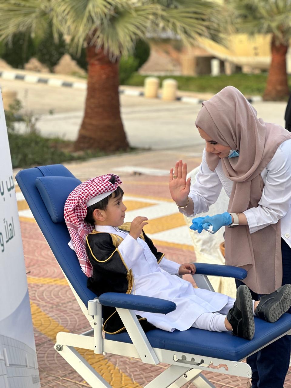 طب الأسنان تقيم فعالية «صحتنا في يوم تأسيسنا»