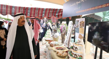 الجامعة تحتفل بيوم التأسيس 