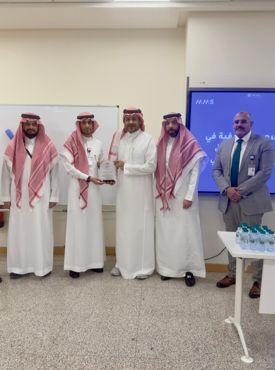 نادي التسويق الطلابي يستهل فعالياته بلقاء مع مدير العلاقات العامة في MBC Media Solutions