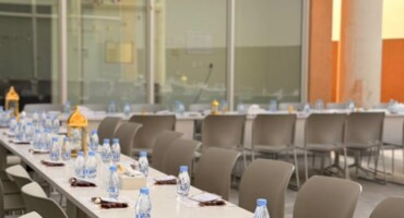 كلية طب الأسنان تنظم إفطارًا رمضانيًا لتعزيز روح الانتماء والتواصل بين منسوبيها